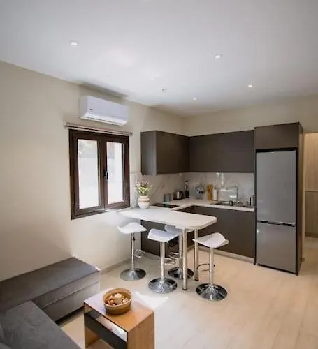 River House 펜션 *