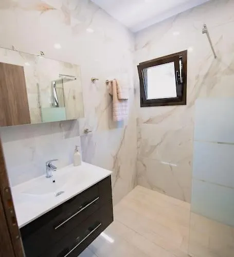 River House 펜션 *